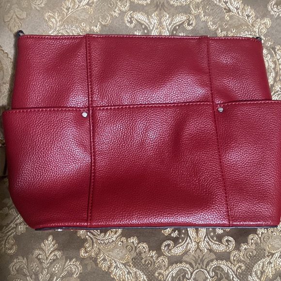 Red Dana Buchman bag - Picture 5 of 10